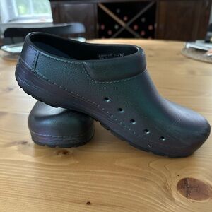 Kaci Molded Dansko clogs - Iridescent - Size 38